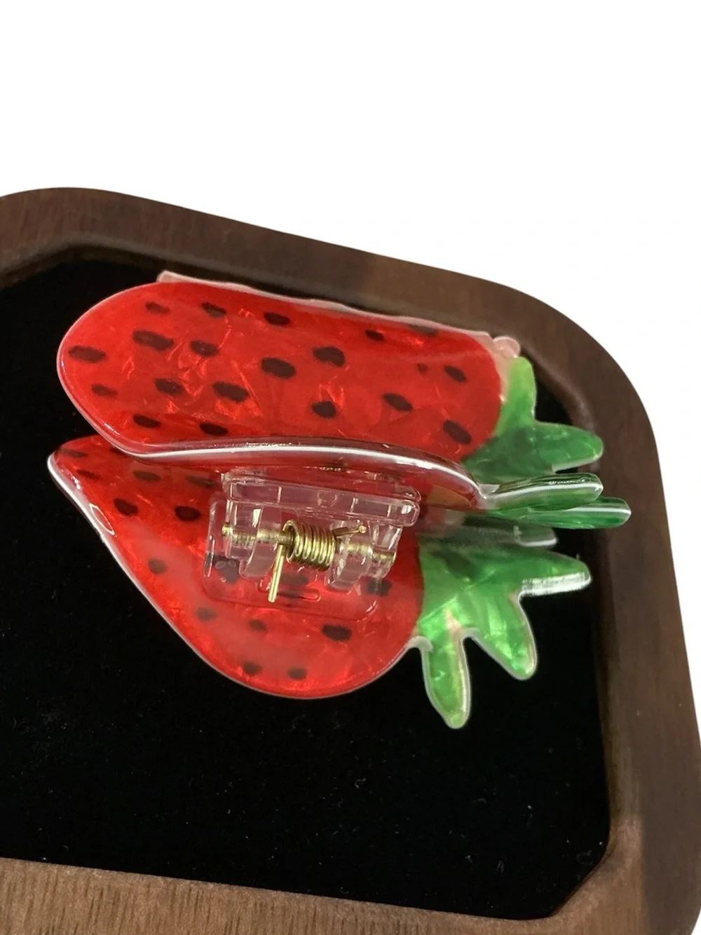 Strawberry Acrylic Hair Claw - Red & Green NEW 2”